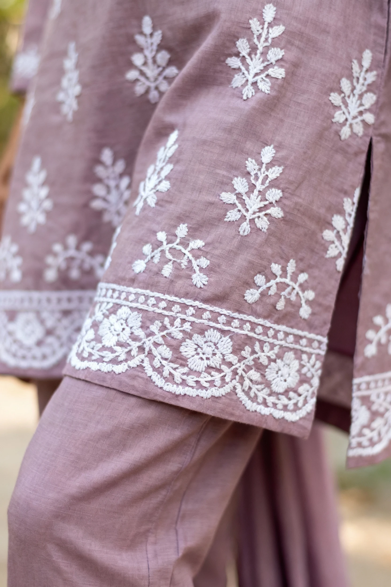 closeup dusty lilac chikankari kurta fabric, slim shalwar